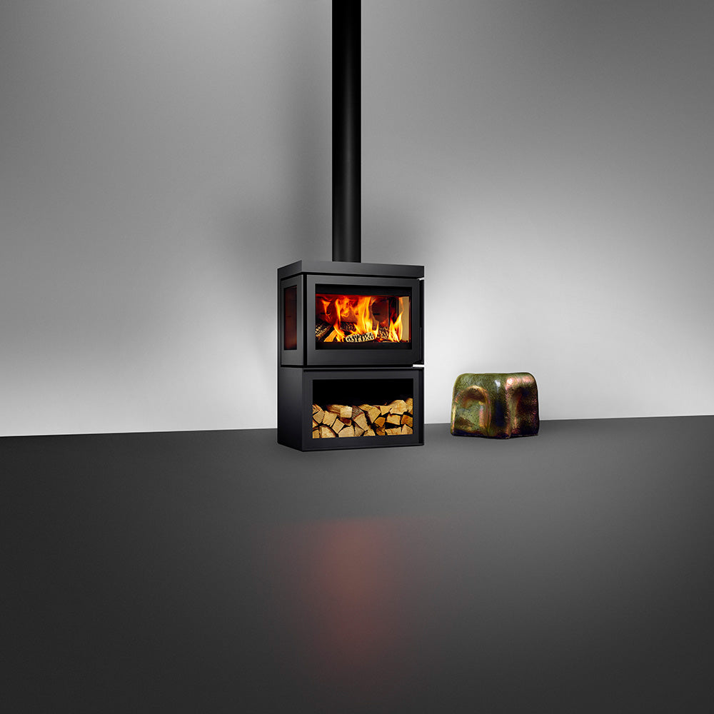 Barbas Box Panorama 65 Freestanding Wood Burner with a Log Store